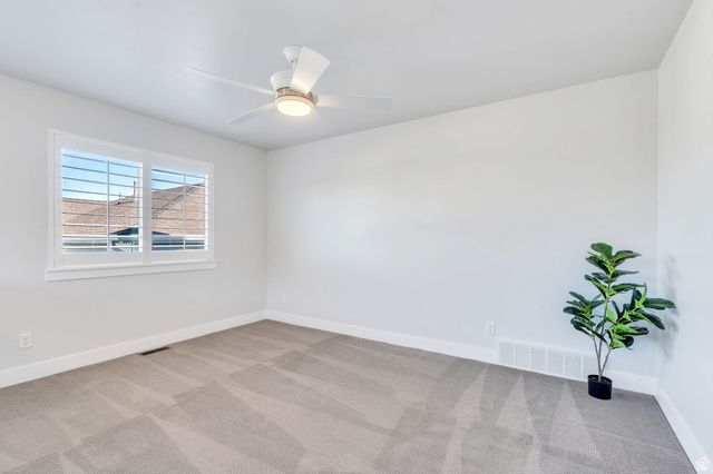 1523 E SEGO LILY CT, Layton, UT 84040