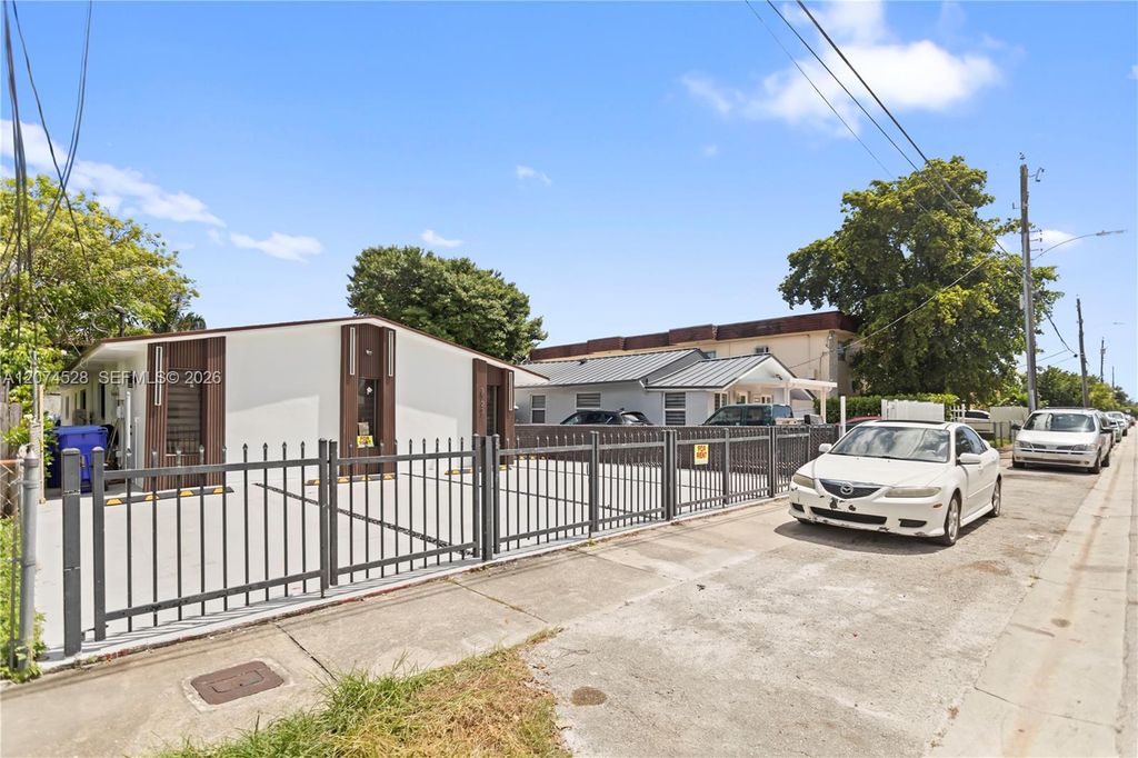 3125 NW 21st Court 01, Miami, FL 33142