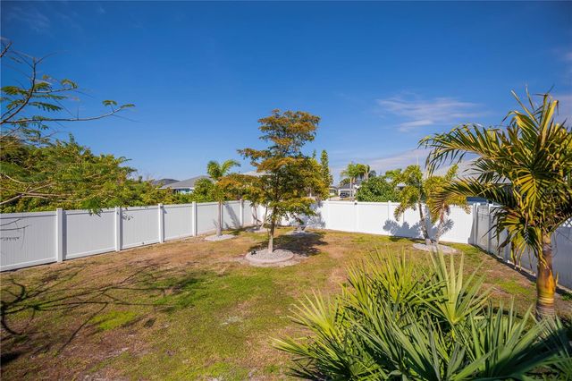 159 APRIL ROAD, Rotonda West, FL 33947