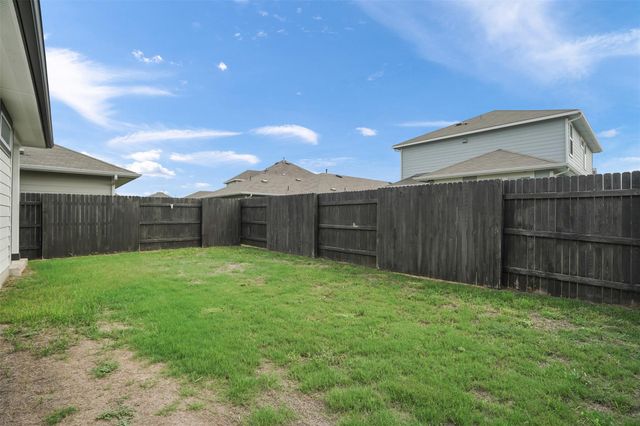 147 Heather Glen WAY, Maxwell, TX 78656