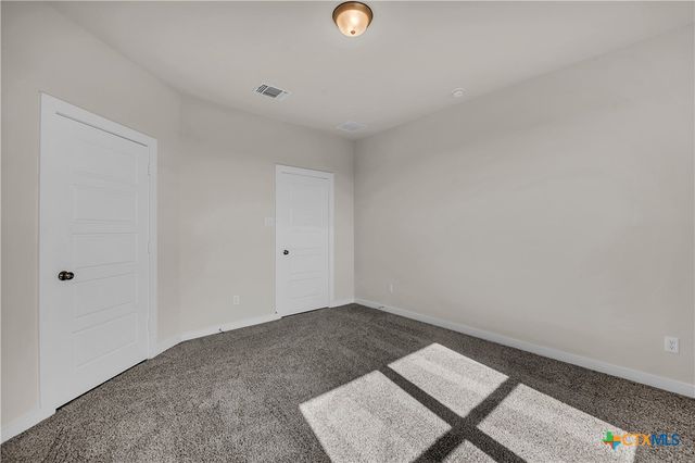 1045 Shelby Drive, Belton, TX 76513
