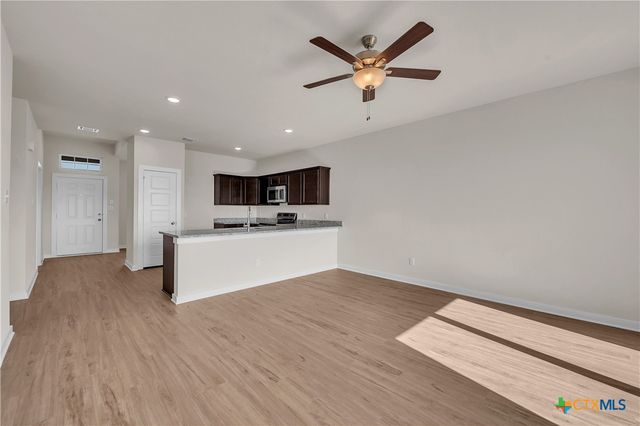 1045 Shelby Drive, Belton, TX 76513