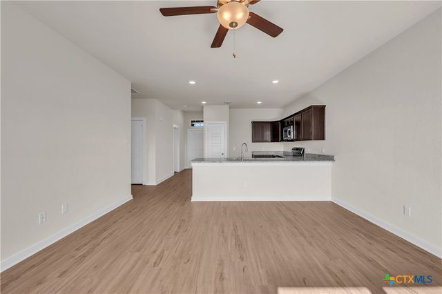 1045 Shelby Drive, Belton, TX 76513
