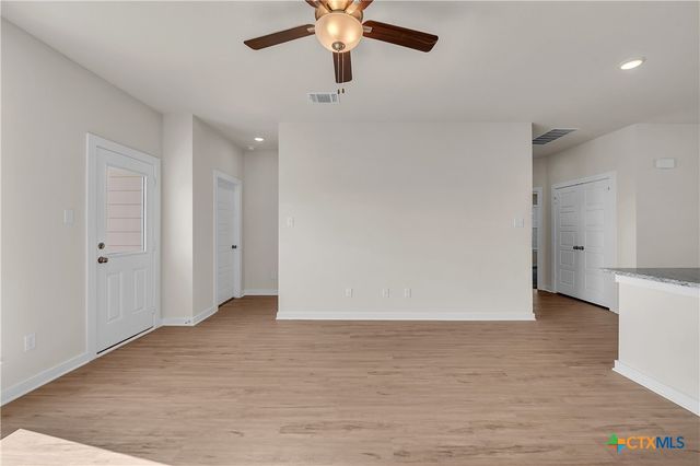 1045 Shelby Drive, Belton, TX 76513