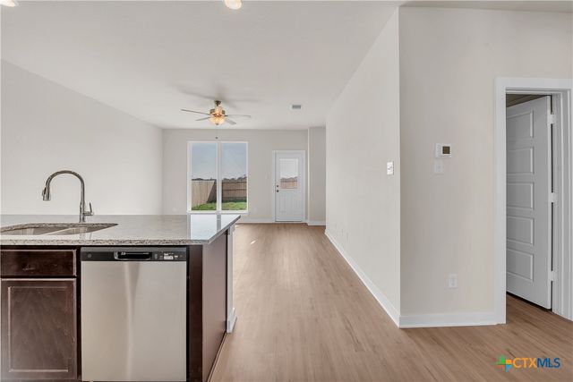 1045 Shelby Drive, Belton, TX 76513