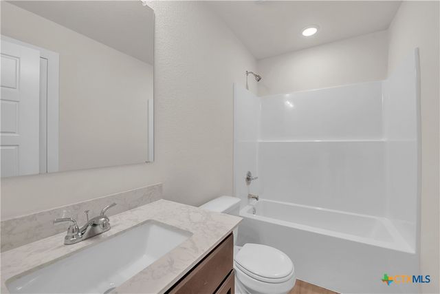 1045 Shelby Drive, Belton, TX 76513