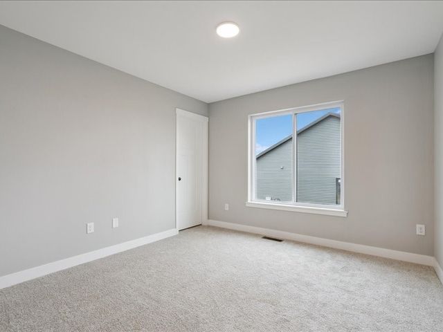 829 Prairie View Drive, West Branch, IA 52358