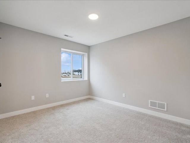 829 Prairie View Drive, West Branch, IA 52358