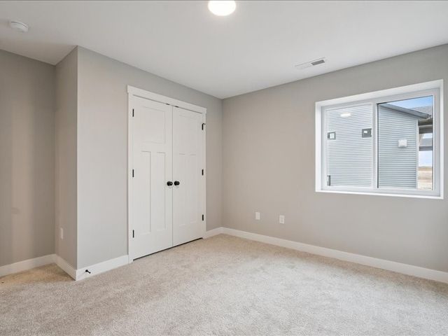 829 Prairie View Drive, West Branch, IA 52358