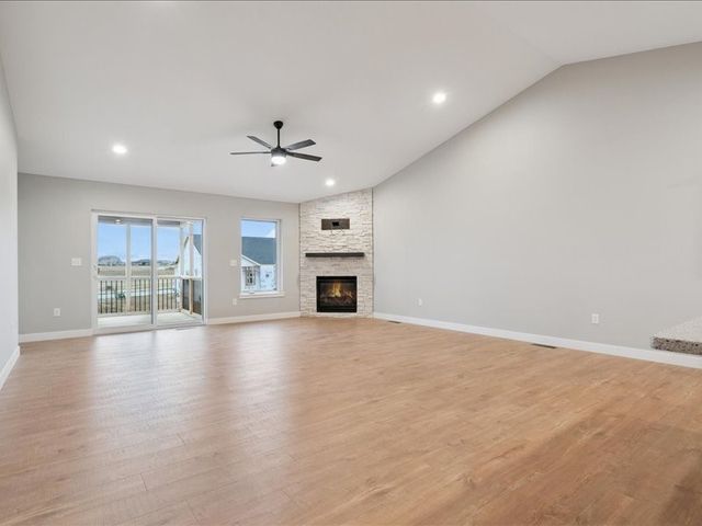 829 Prairie View Drive, West Branch, IA 52358