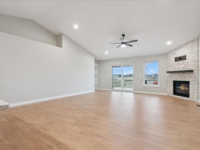 829 Prairie View Drive, West Branch, IA 52358