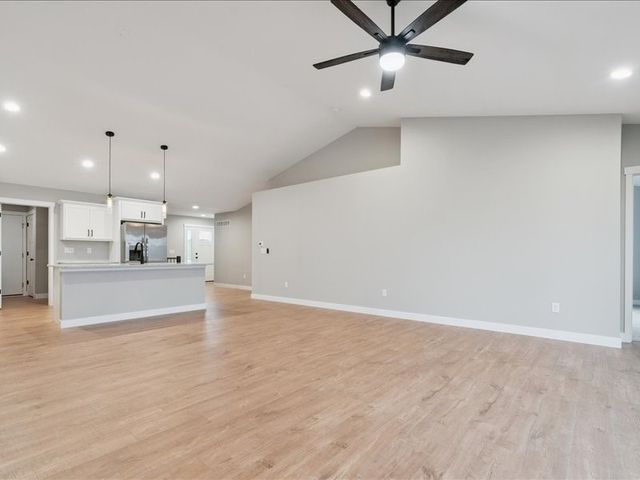 829 Prairie View Drive, West Branch, IA 52358