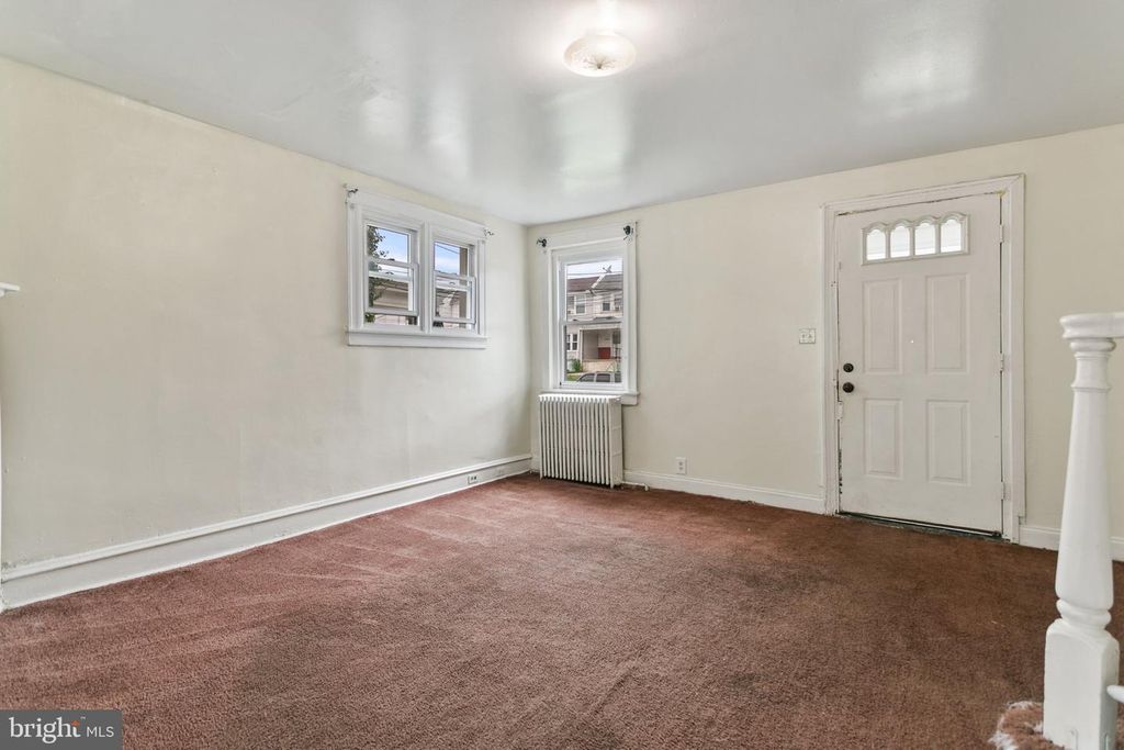 7038 CLOVER LN, UPPER DARBY, PA 19082 — photo 4