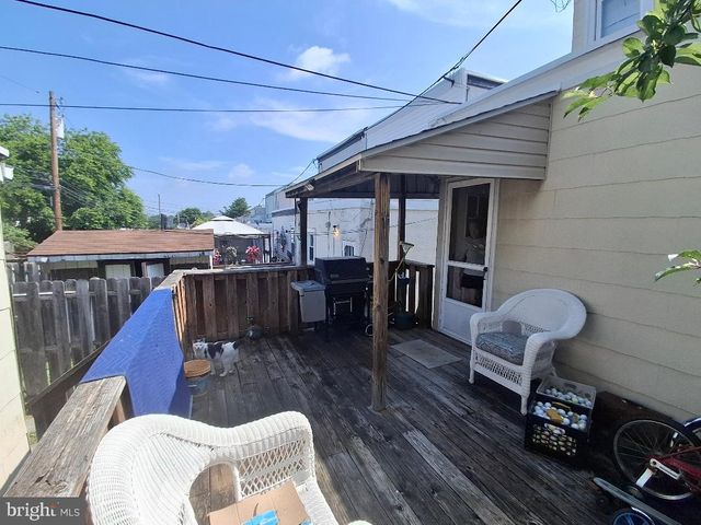 130 WESTDALE RD, Upper Darby, PA 19082