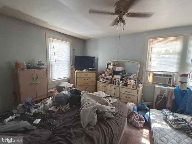 130 WESTDALE RD, Upper Darby, PA 19082