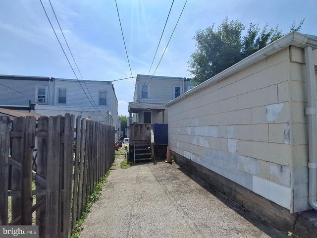 130 WESTDALE RD, Upper Darby, PA 19082