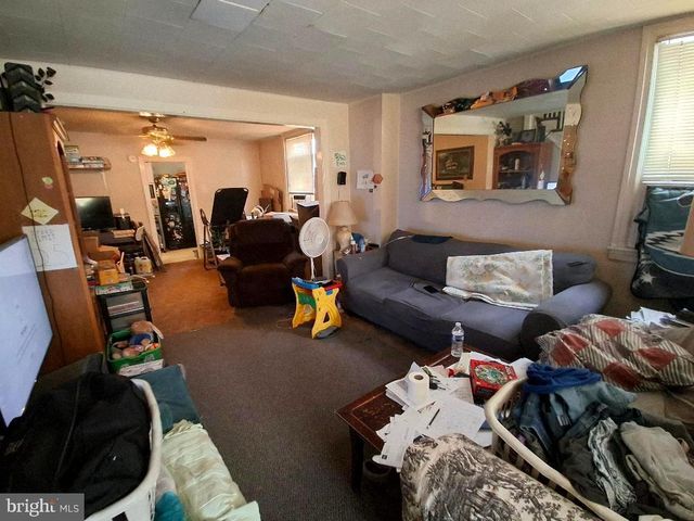 130 WESTDALE RD, Upper Darby, PA 19082