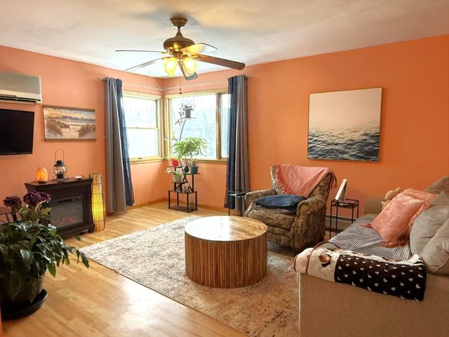 68 Gilbert Road, Woodbury, VT 05681