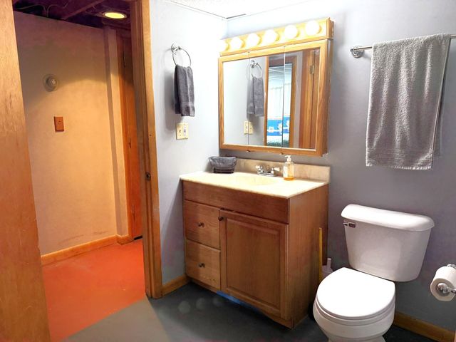 68 Gilbert Road, Woodbury, VT 05681