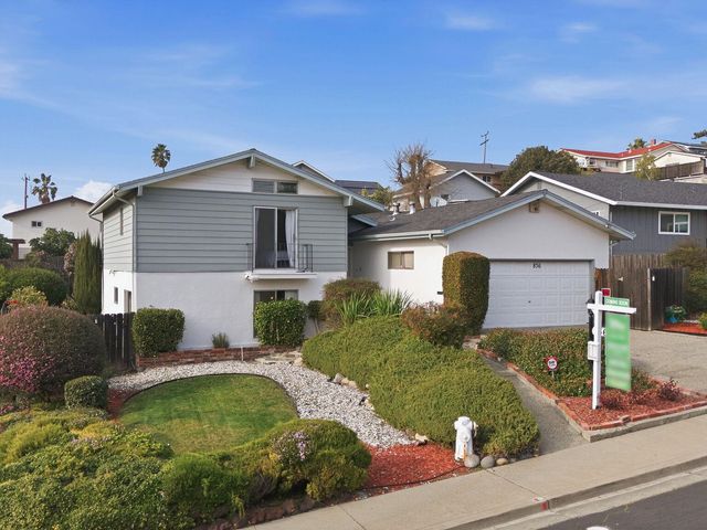 836 Hawthorne Dr, Rodeo, CA 94572