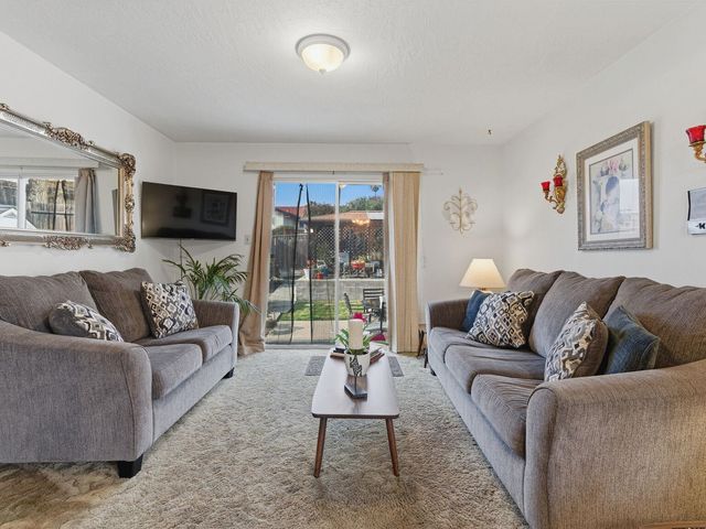 836 Hawthorne Dr, Rodeo, CA 94572