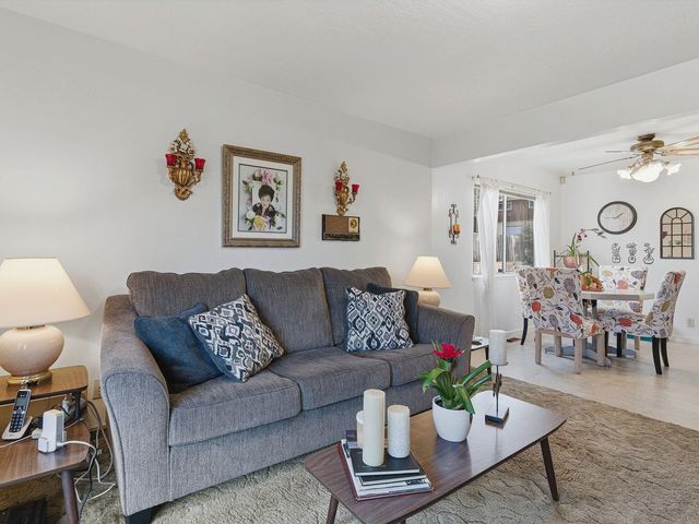 836 Hawthorne Dr, Rodeo, CA 94572