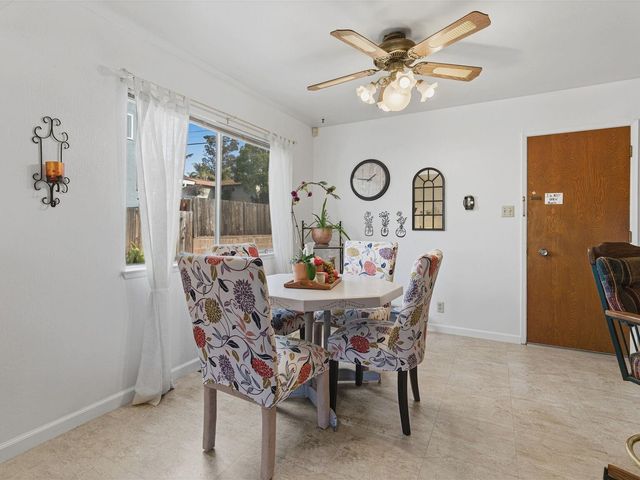 836 Hawthorne Dr, Rodeo, CA 94572