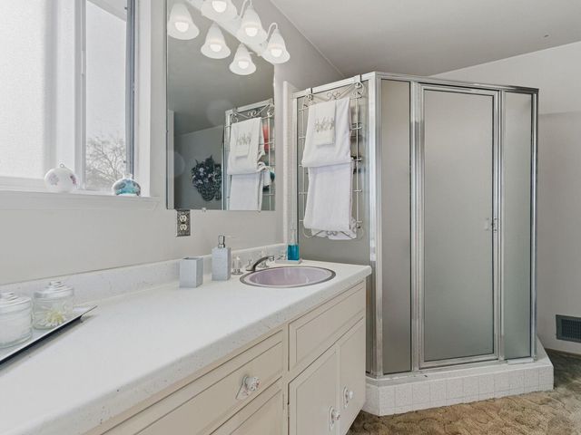 836 Hawthorne Dr, Rodeo, CA 94572