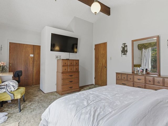 836 Hawthorne Dr, Rodeo, CA 94572