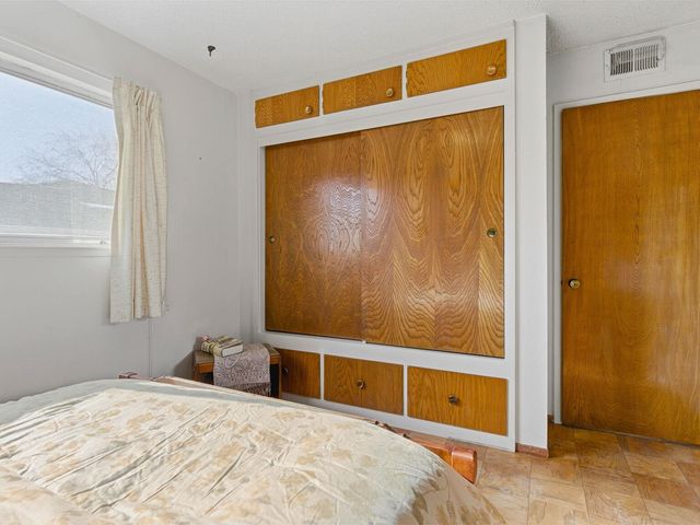 836 Hawthorne Dr, Rodeo, CA 94572