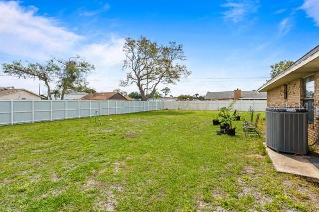 3132 SKY ST, Deltona, FL 32738