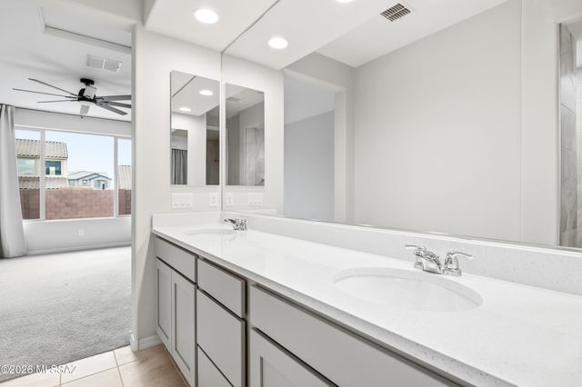 7990 S Expedition Drive, Tucson, AZ 85747