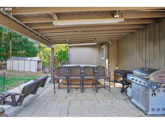 10300 Sw COQUILLE Dr, Tualatin, OR 97062