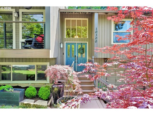 10300 Sw COQUILLE Dr, Tualatin, OR 97062