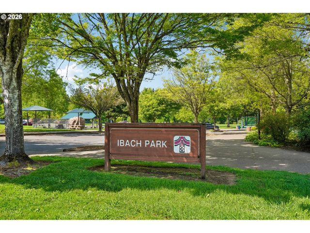 10300 Sw COQUILLE Dr, Tualatin, OR 97062