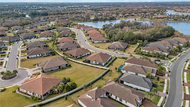 10934 WENDOVER DRIVE, Palmetto, FL 34221