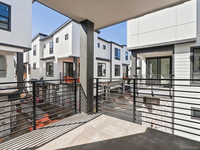 2062 S Holly Street 2, Denver, CO 80222
