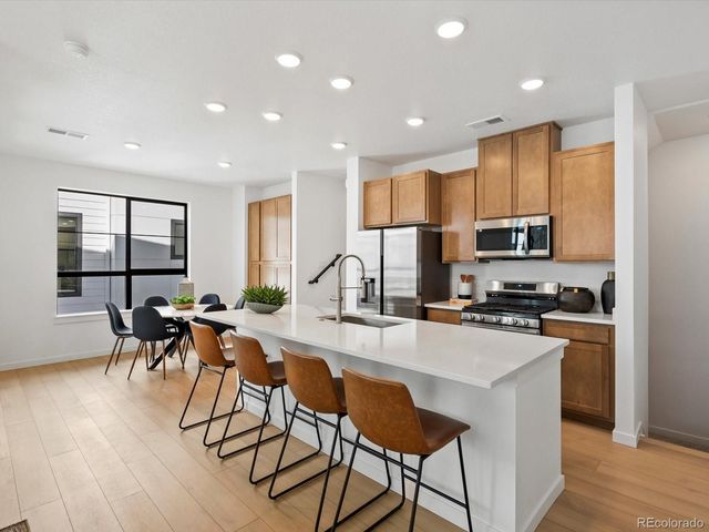 2062 S Holly Street 2, Denver, CO 80222