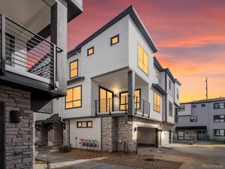 2062 S Holly Street 2, Denver, CO 80222