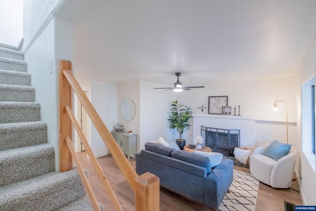 560 Hansen Av S, Salem, OR 97302