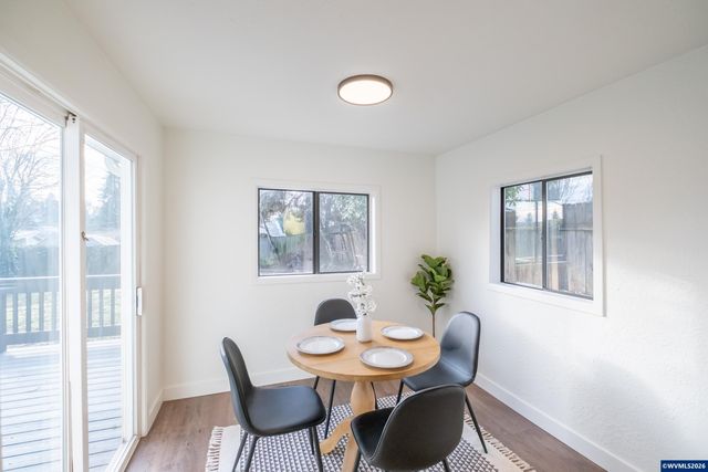 560 Hansen Av S, Salem, OR 97302