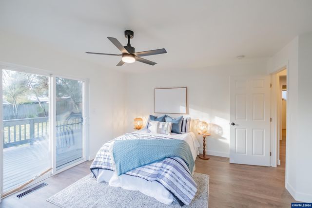 560 Hansen Av S, Salem, OR 97302