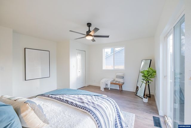 560 Hansen Av S, Salem, OR 97302