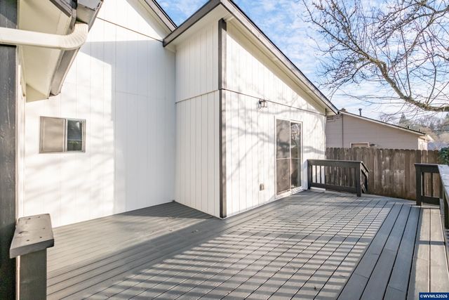 560 Hansen Av S, Salem, OR 97302