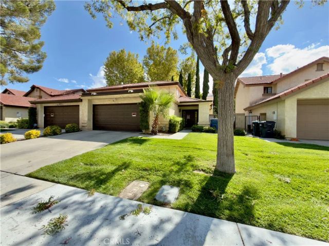2860 Dartmouth, Lancaster, CA 93536
