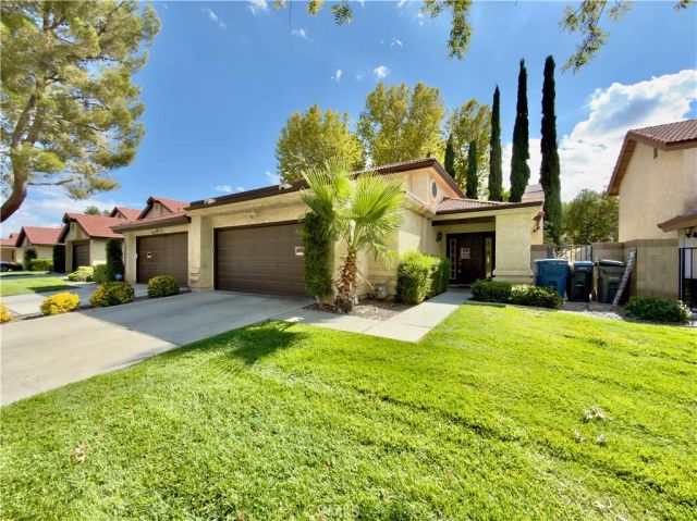 2860 Dartmouth, Lancaster, CA 93536