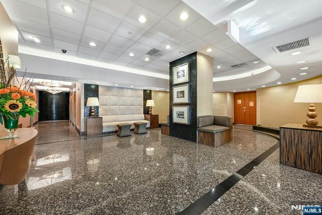 800 Palisade Avenue 109, Fort Lee, NJ 07024