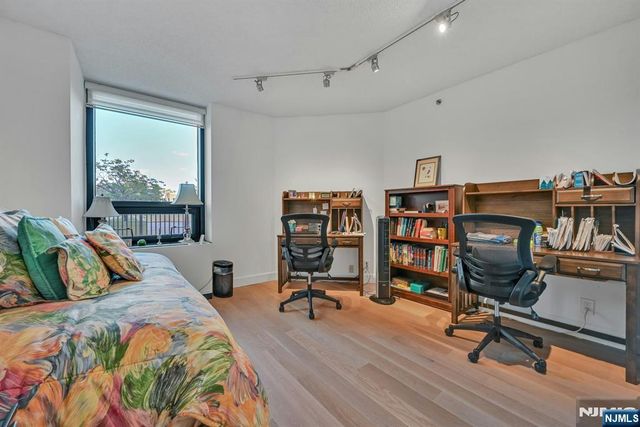 800 Palisade Avenue 109, Fort Lee, NJ 07024