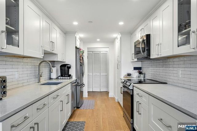 800 Palisade Avenue 109, Fort Lee, NJ 07024