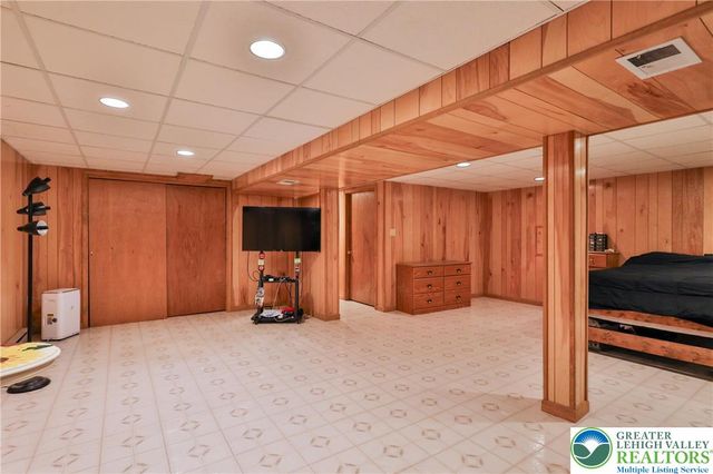 7933 Trails End, Upper Macungie Twp, PA 18051